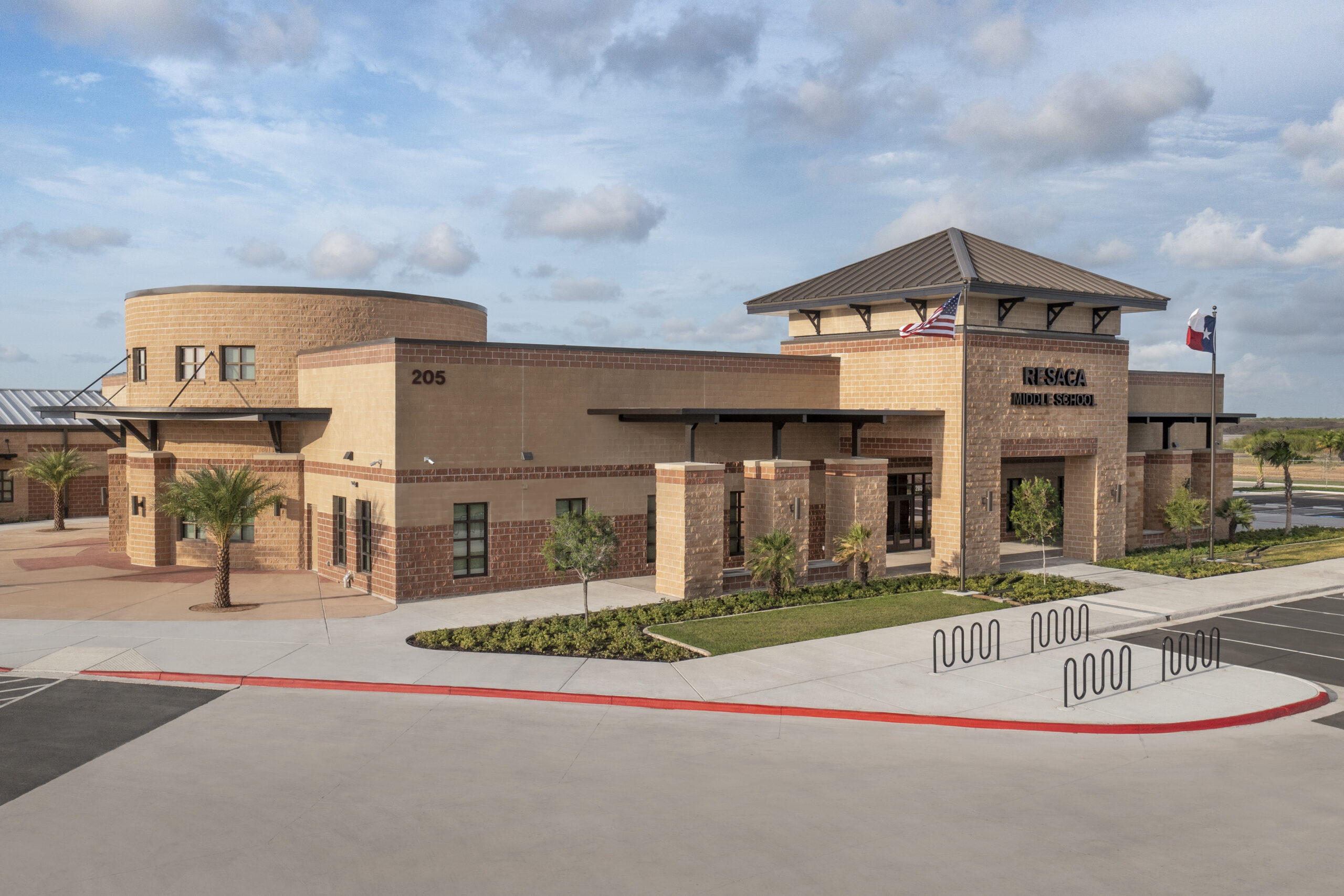 Los Fresnos CISD Resaca Middle School Noble Texas Builders